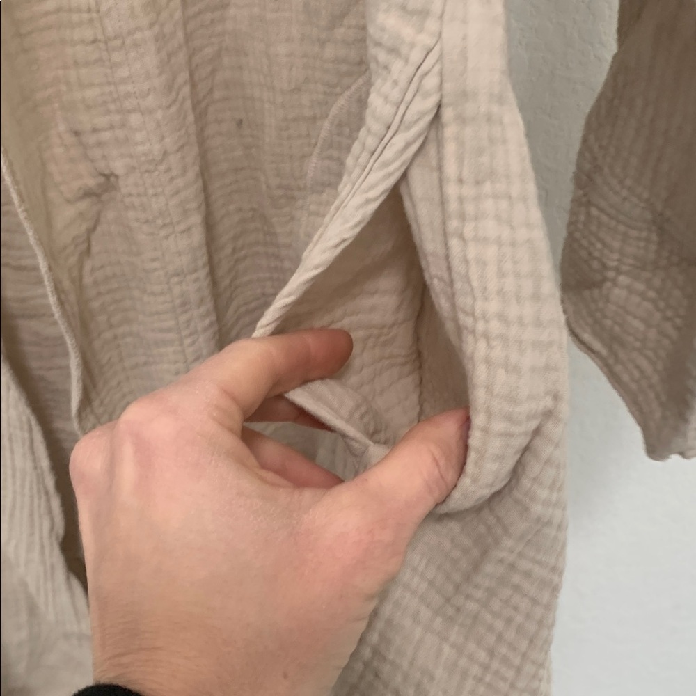 M. Rena Beige Double Gauze Open Front Short Sleeve Cardi - Picture 3 of 7